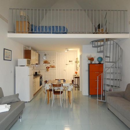 Apartamento House Sasanelli Bari Exterior foto