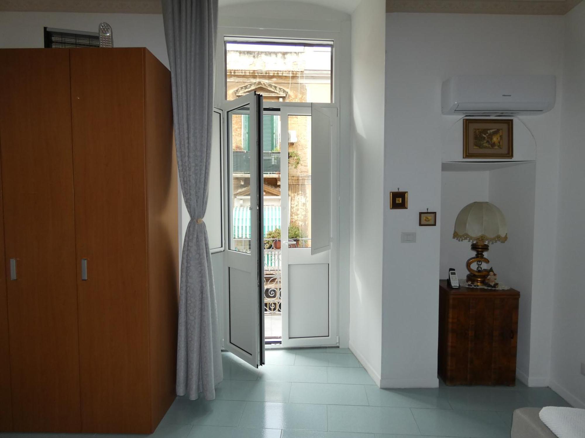 Apartamento House Sasanelli Bari Exterior foto